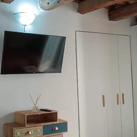 Monolocale Centralissimo - Il Lupo Affitta Apartamento Pesaro